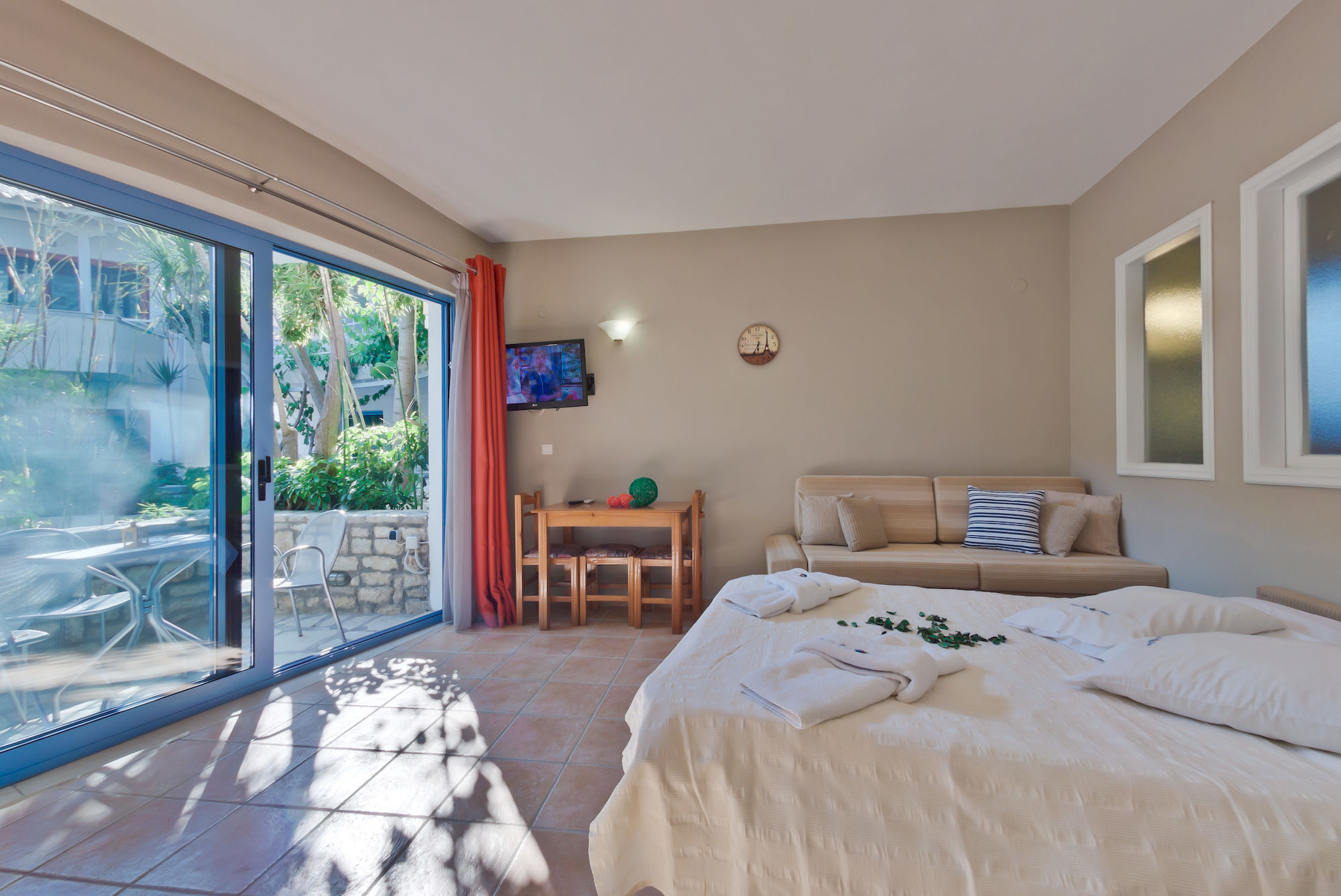 Rouda Bay Beach Hotel Mikros Gialos Eksteriør bilde